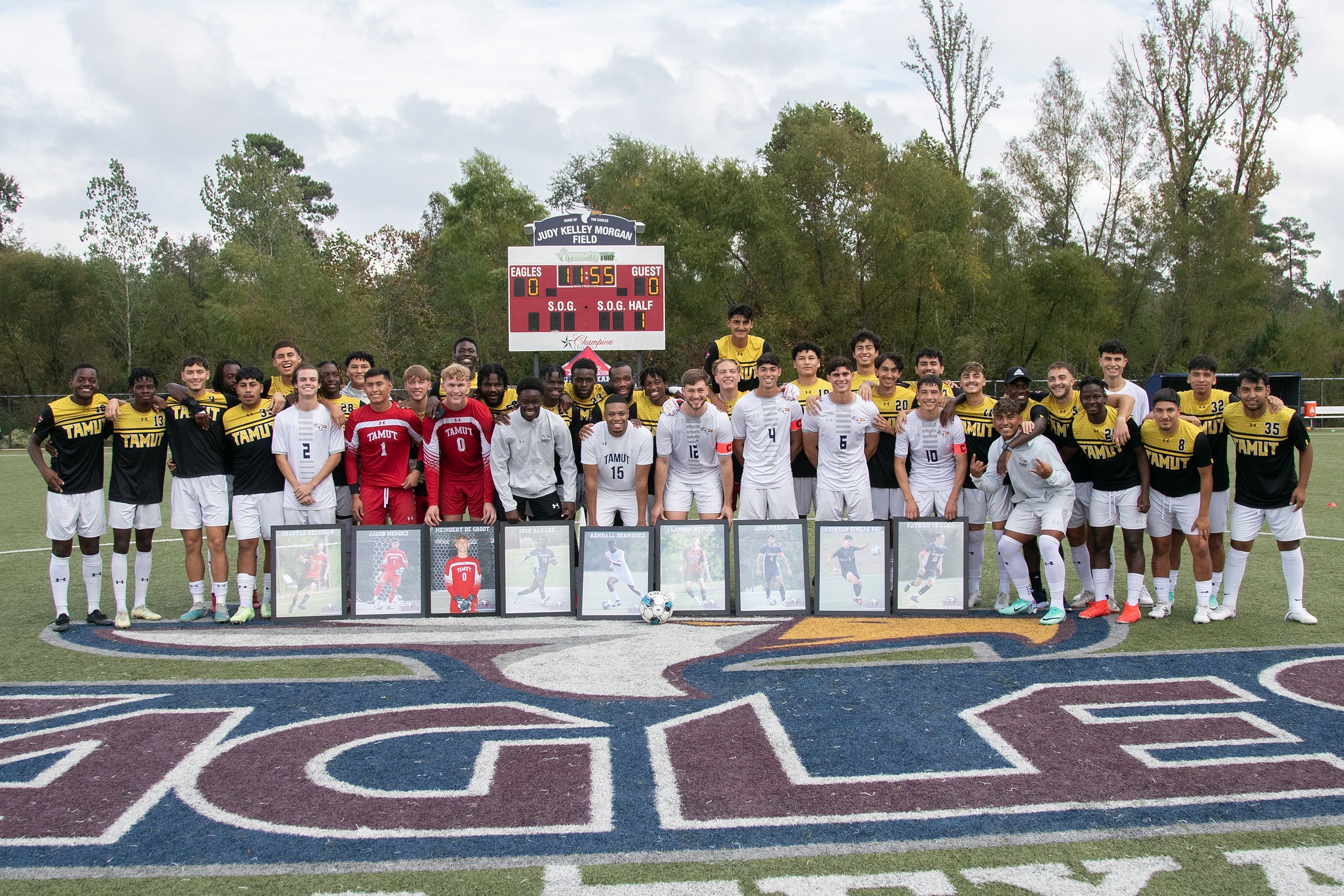 Eagles wrap up first winning regular season with Senior Day win